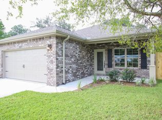 807 Cardinal St, Fort Walton Beach, FL 32547