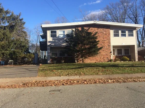 2 S Rigaud Rd, Spring Valley, NY 10977