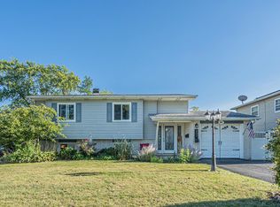 657 Dickens Ave, Glendale Heights, IL 60139