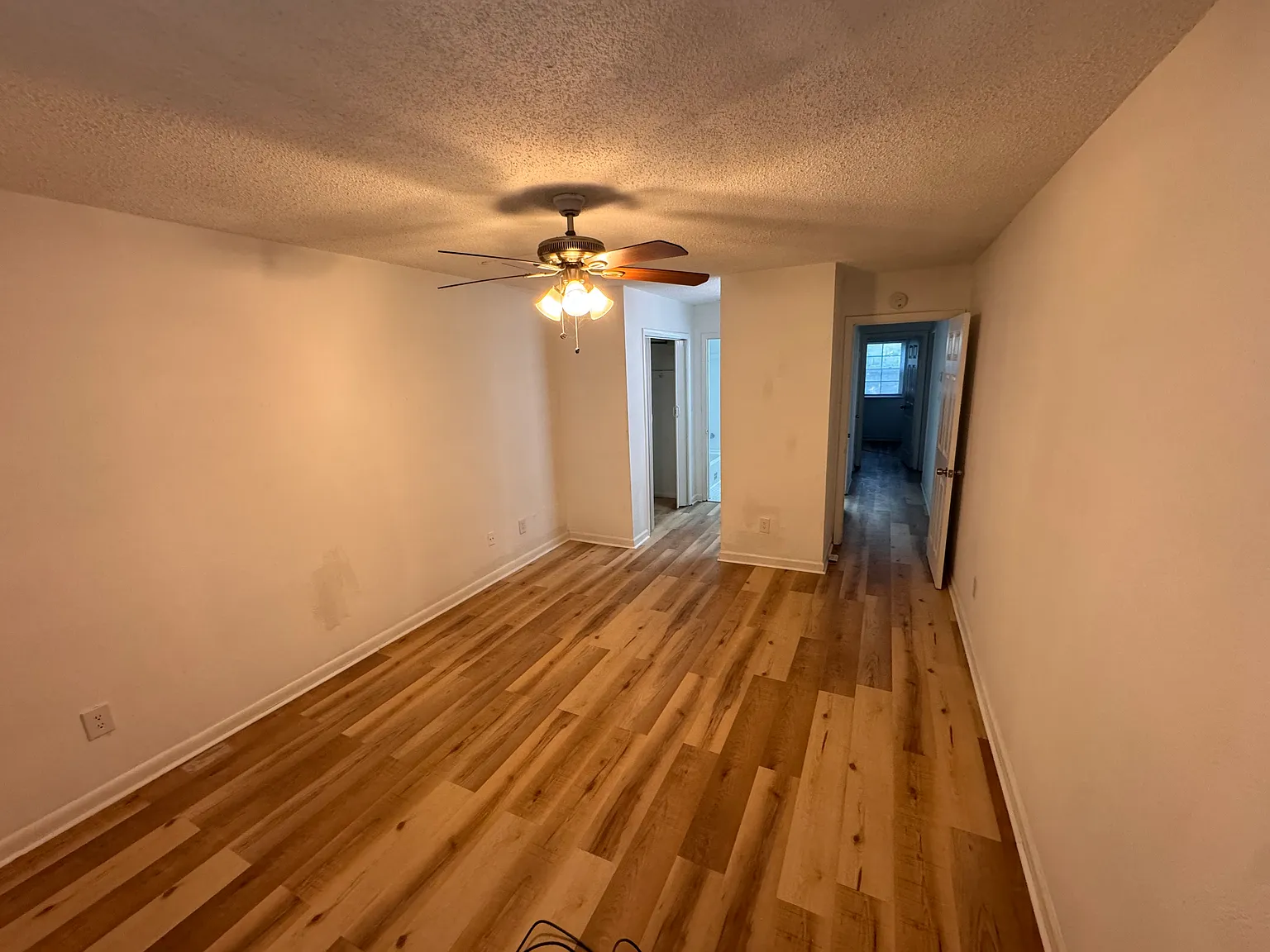 3 bed, 1165 sqft, $1,795 — Photo 3