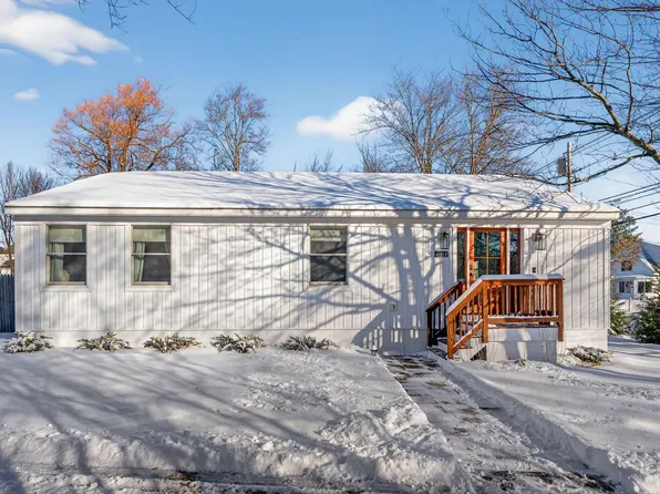 1038 Ocean Avenue, Portland, ME 04103