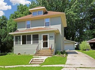 1462 S High Ave, Freeport, IL 61032