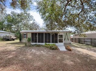 17320 SE 65th Ln, Ocklawaha, FL 32179