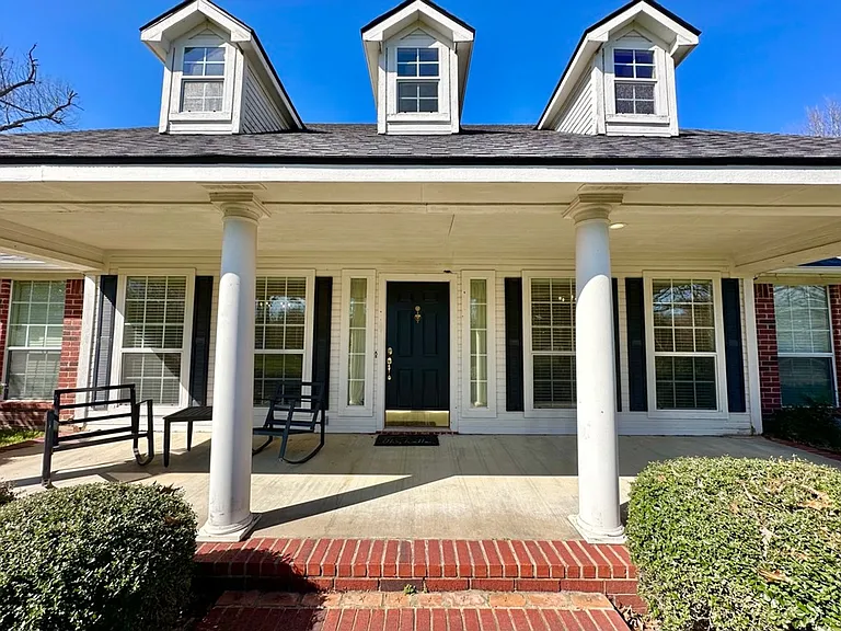 10191 FM 607 N — Photo 7