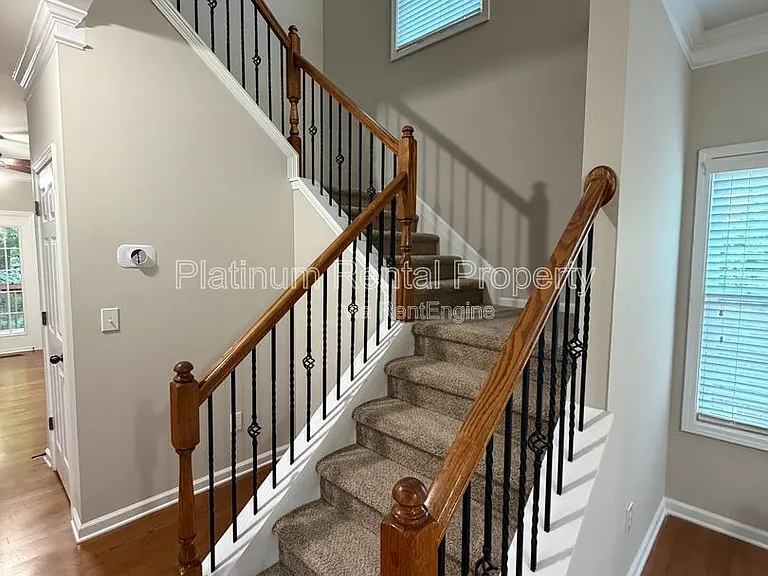 12785 Doe Dr — Photo 16