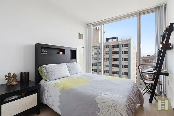 Sold by Halstead Real Estate | media 13