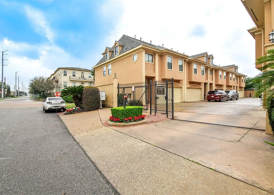 1st image of 2826 Bering Dr