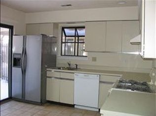 67 Park Gate Dr, Edison, NJ 08820