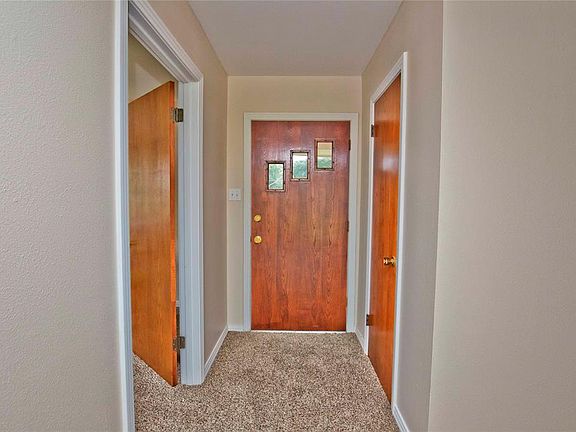 5th image of 215 N Drew Ave