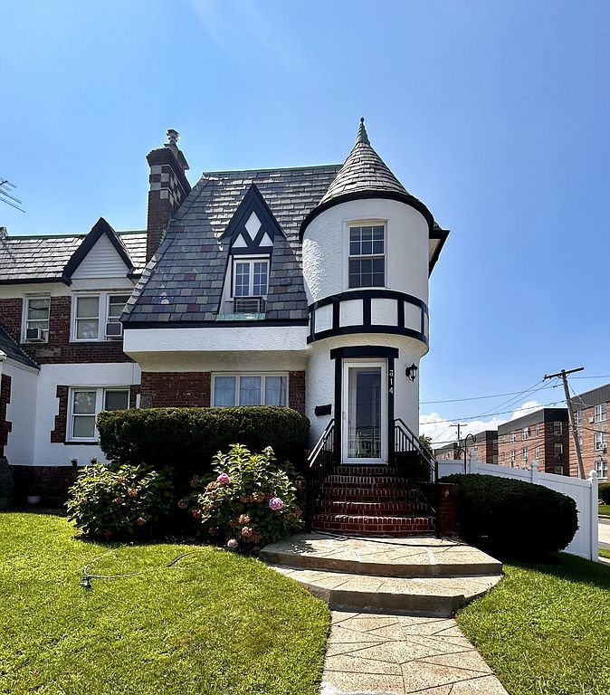 314 Cochran Pl - Property Image