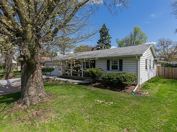 2nd image of 2417 Hickory Grove Rd
