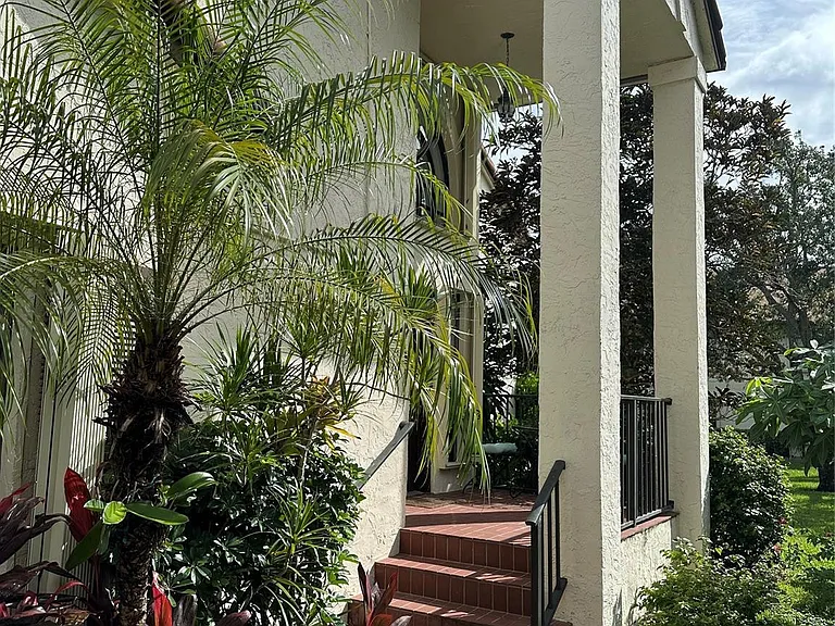 3024 Lucerne Park Dr — Photo 3