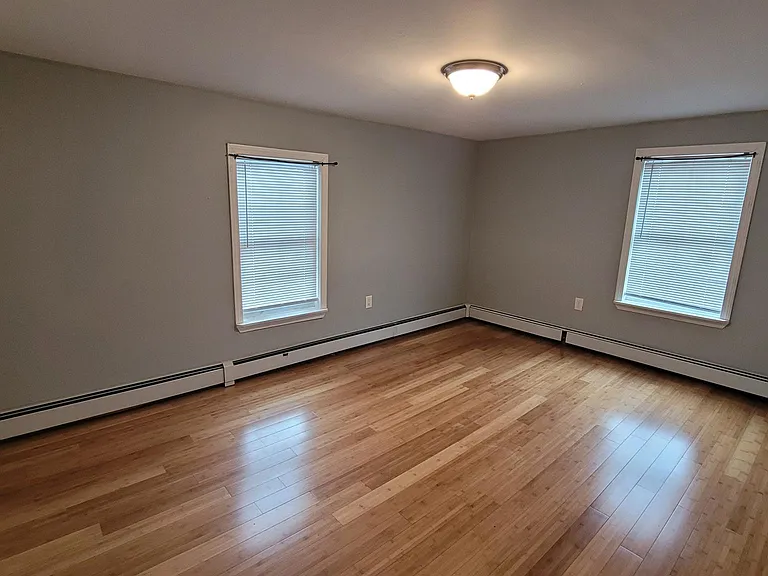 241 Appleton St #4 — Photo 4