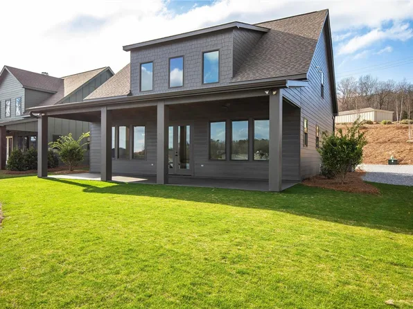 242 Williams Rd, Alexander City, AL 35010