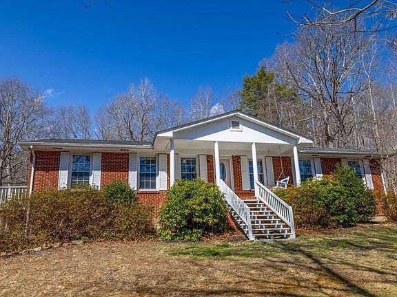 2nd image of 4890 Mount Tabor Rd