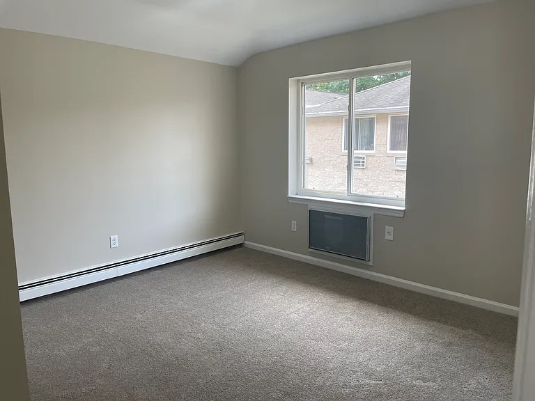 145-37 232nd St #2D — Photo 8