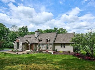 100 Chmura Rd, Hadley, MA 01035