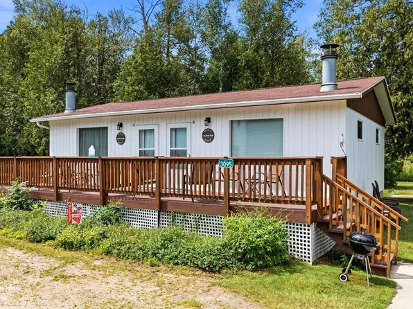 3095 Birch St Unit 4, Sister Bay, WI 54234