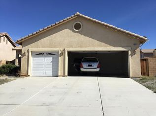 13545 Boulder Ln, Victorville, CA 92392