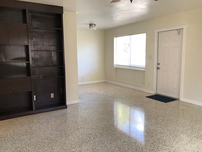 744 Tuscaloosa St — Photo 8