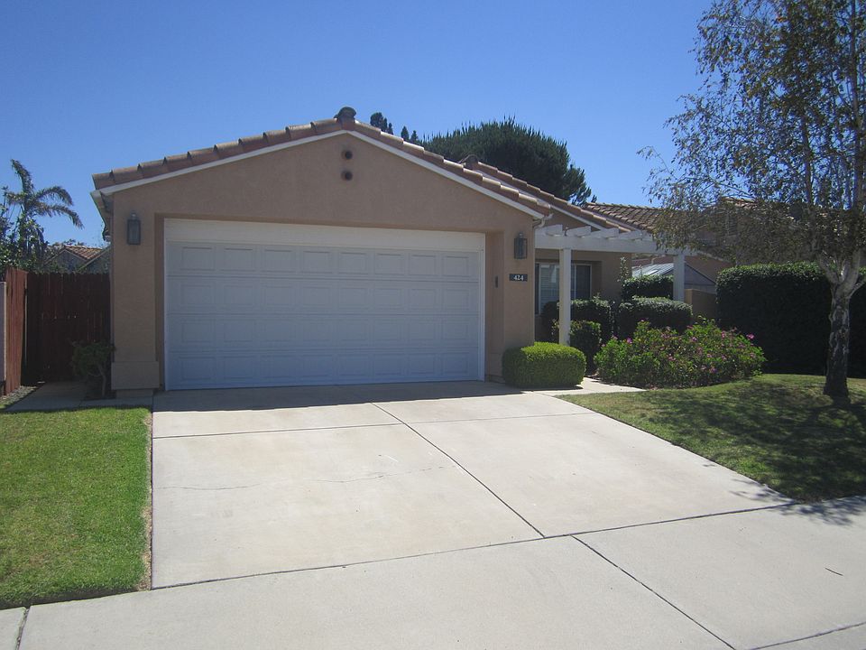 1st image of 424 E Playa Blanca St