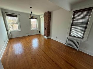 21-38 41st St #2, Astoria, NY 11105