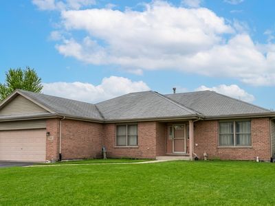 2635 Molly Ct, New Lenox, IL, 60451