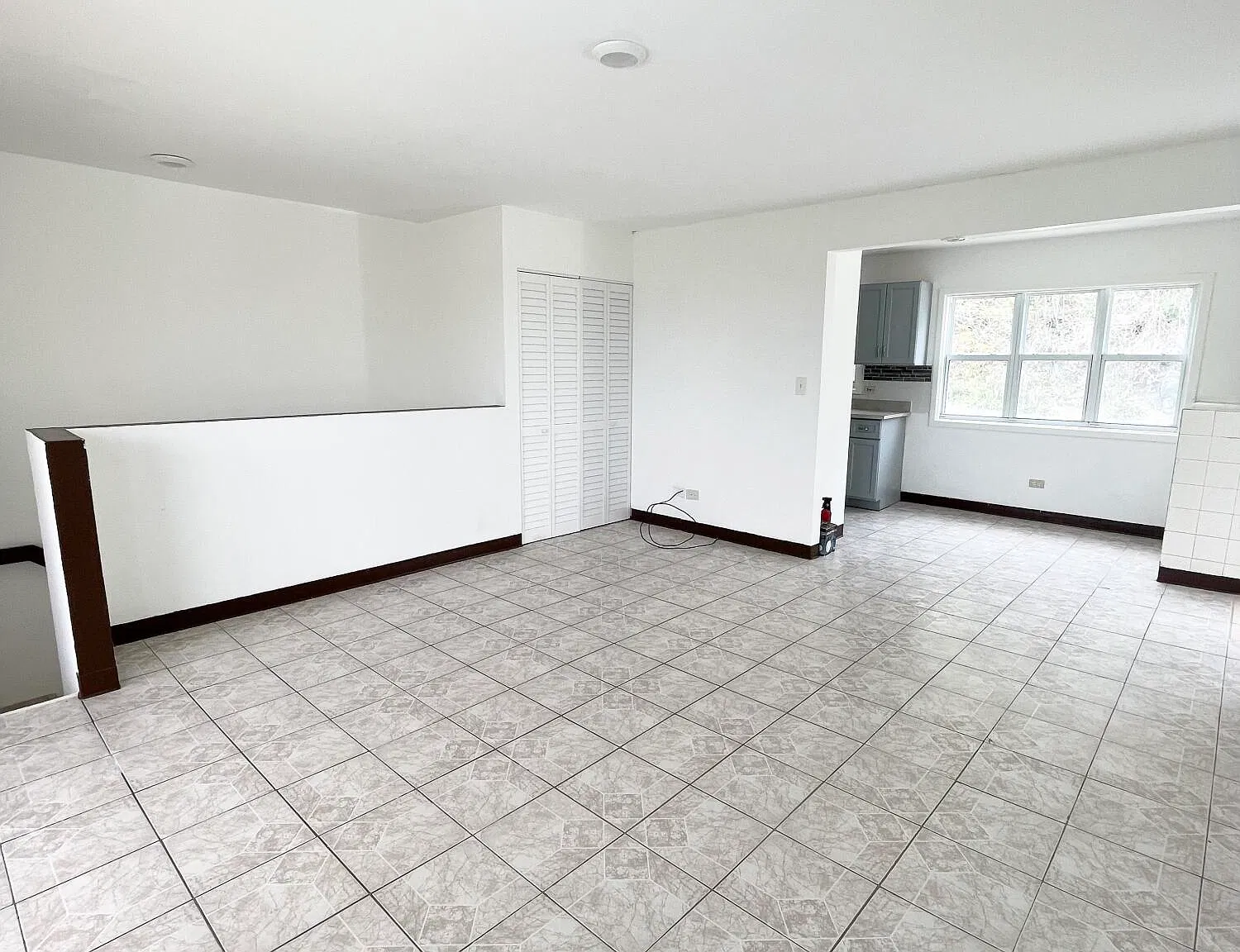 3 bed, $2,500 — Photo 4