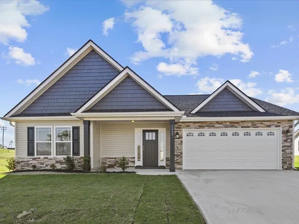 1137 New Basin Dr, Inman, SC 29349