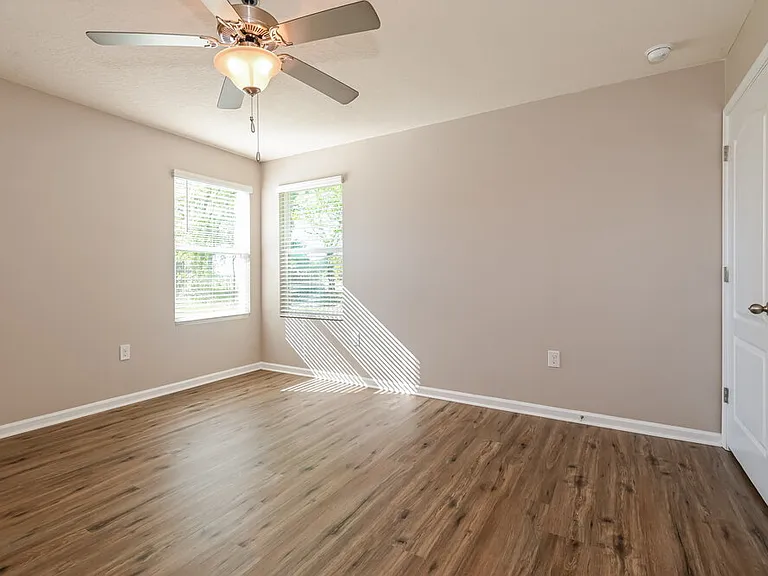 2555 Bear Creek Way — Photo 11