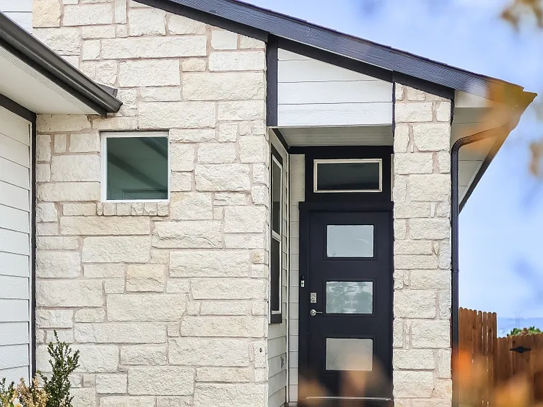 7717 Saddle Up Dr — Photo 22