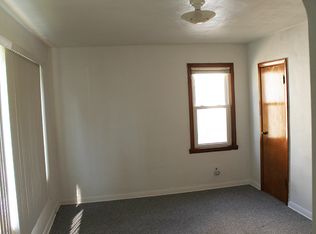 512 Grand Ave, Loves Park, IL 61111