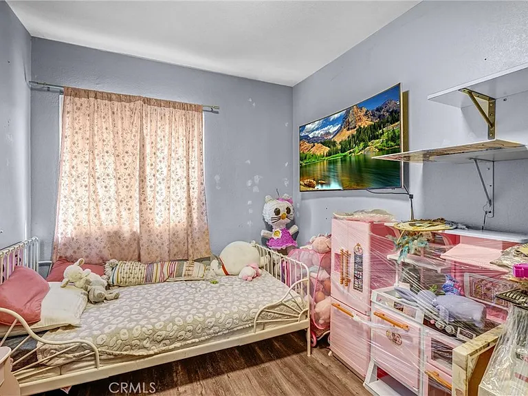 10515 S Firmona — Photo 7