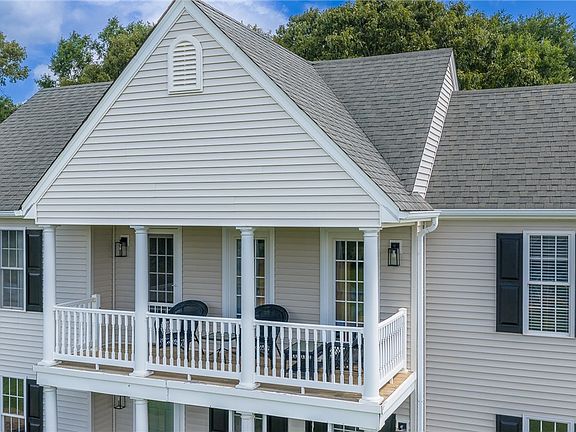 5th image of 105 Gareloch Ln