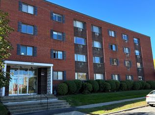 266 Essex Street, Holyoke, MA 01040