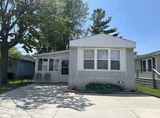 6560 River St, Caseville, MI 48725
