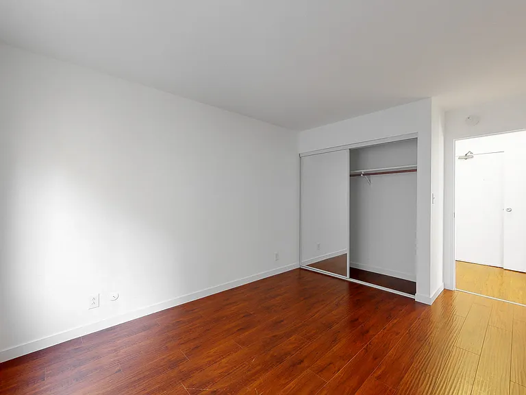 753 Green St #1E — Photo 7