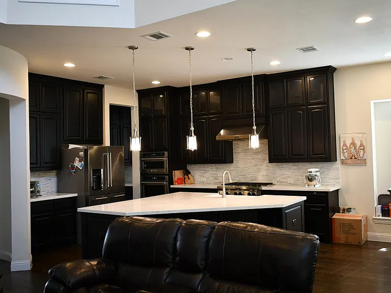 1717 Carter Cir — Photo 4