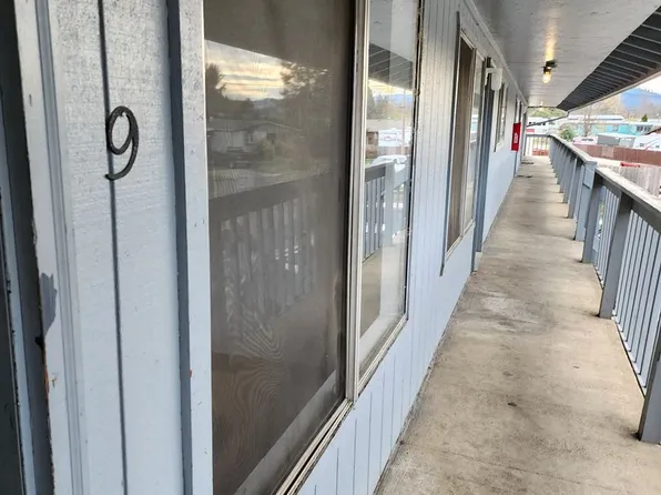 EG-0000 | 226 Mountain View Ave (10 Units), 226 Mountain View Ave APT 9, Myrtle Creek, OR 97457