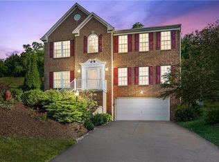 642 Rosewood St, Belle Vernon, PA 15012