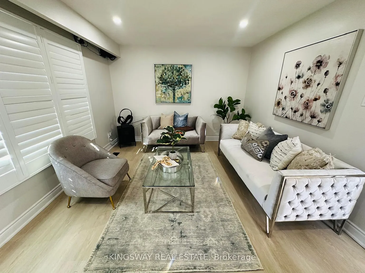 4 bed, $2,800 — Photo 4