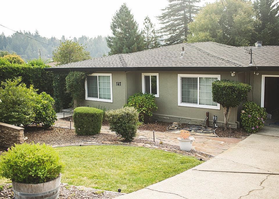 1st image of 147 La Cuesta Dr