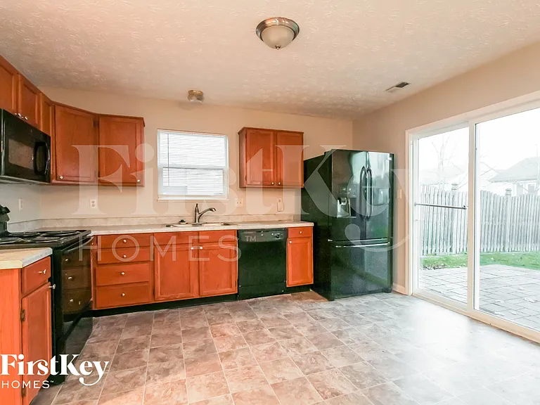 5313 Waterton Lakes Dr — Photo 6