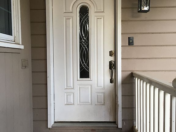 3rd image of 11887 California St