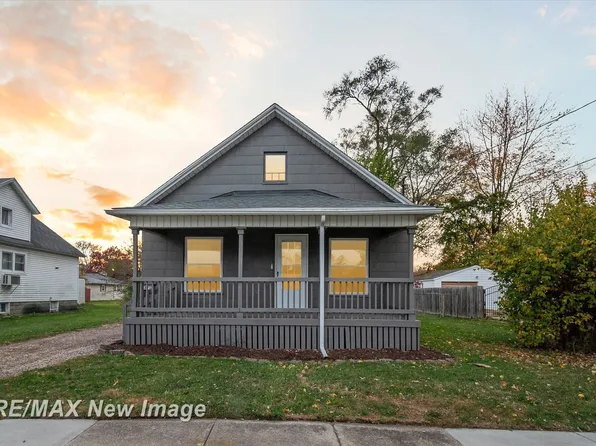 1821 N Charles St, Saginaw, MI 48602