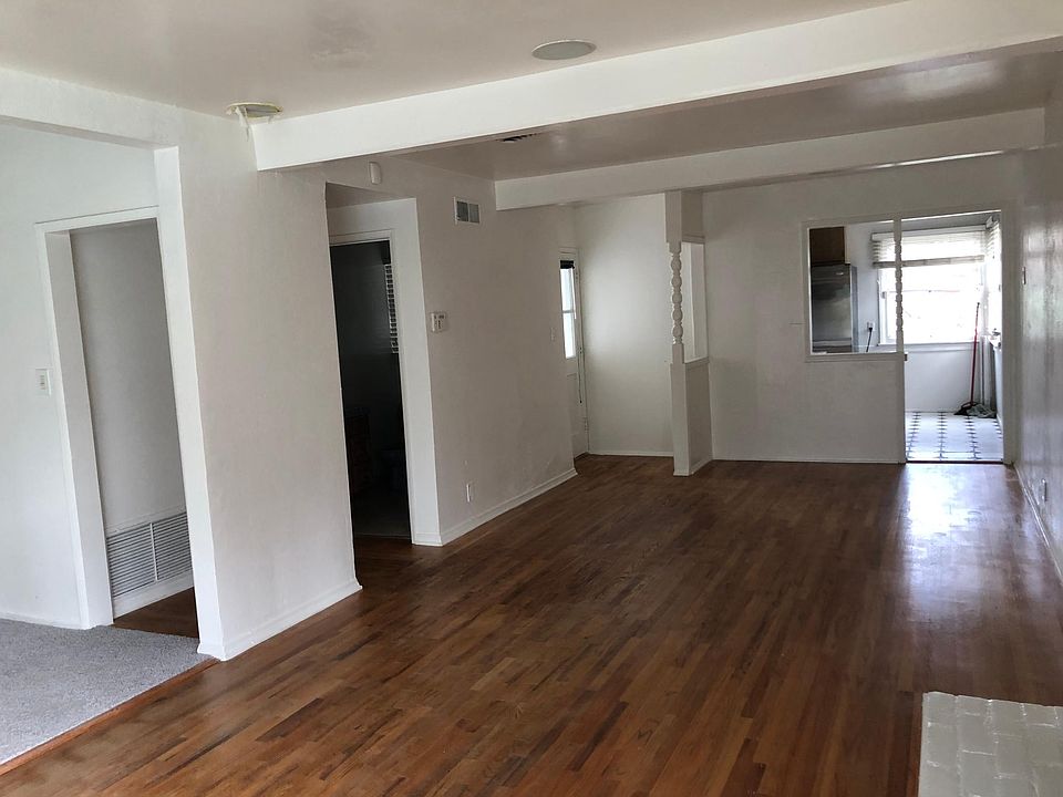 1st image of 5525 Royer Ave