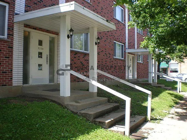 5252 Bischoff Ave #C — Photo 2