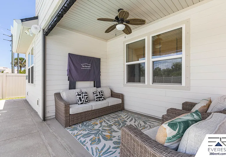 66 Los Lagos Blvd — Photo 36