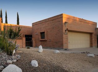 8600 N Candlewood Loop, Tucson, AZ 85704