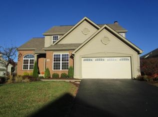 516 Grace Dr, Marysville, OH 43040